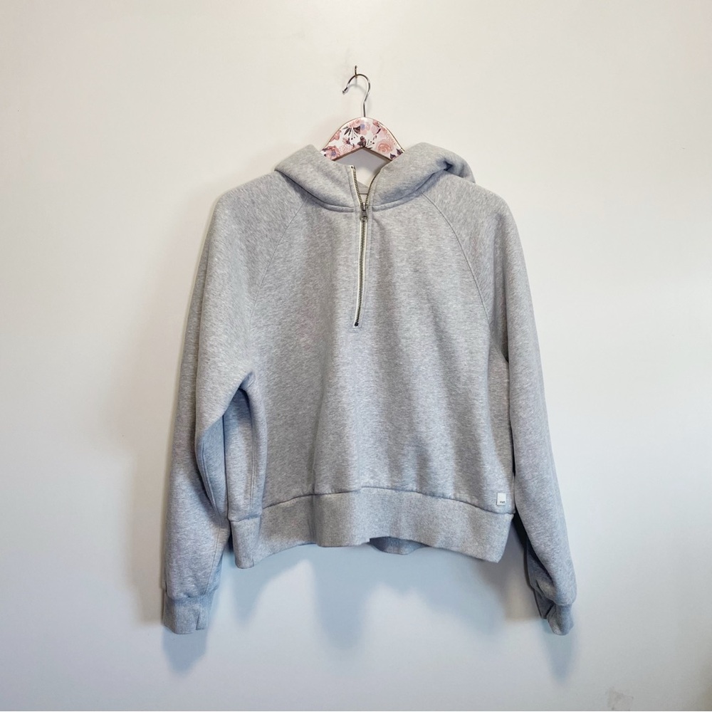 Vuori Gray Hoodie Sweatshirt